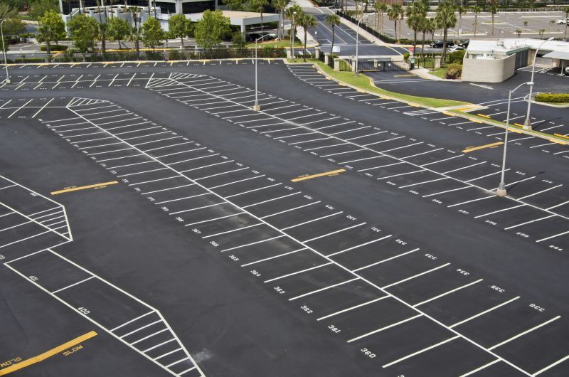 Commercial Parking Lot Sealing